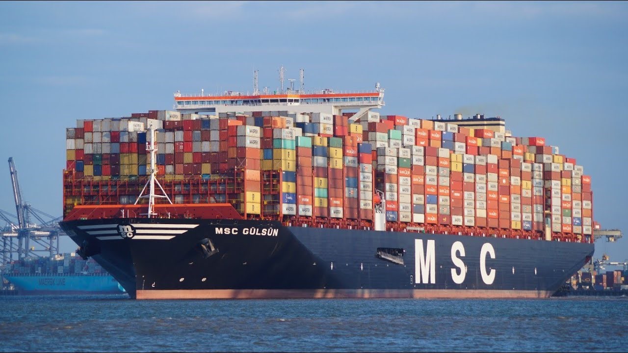 Verdens største containerskib, MSC GÜLSÜN