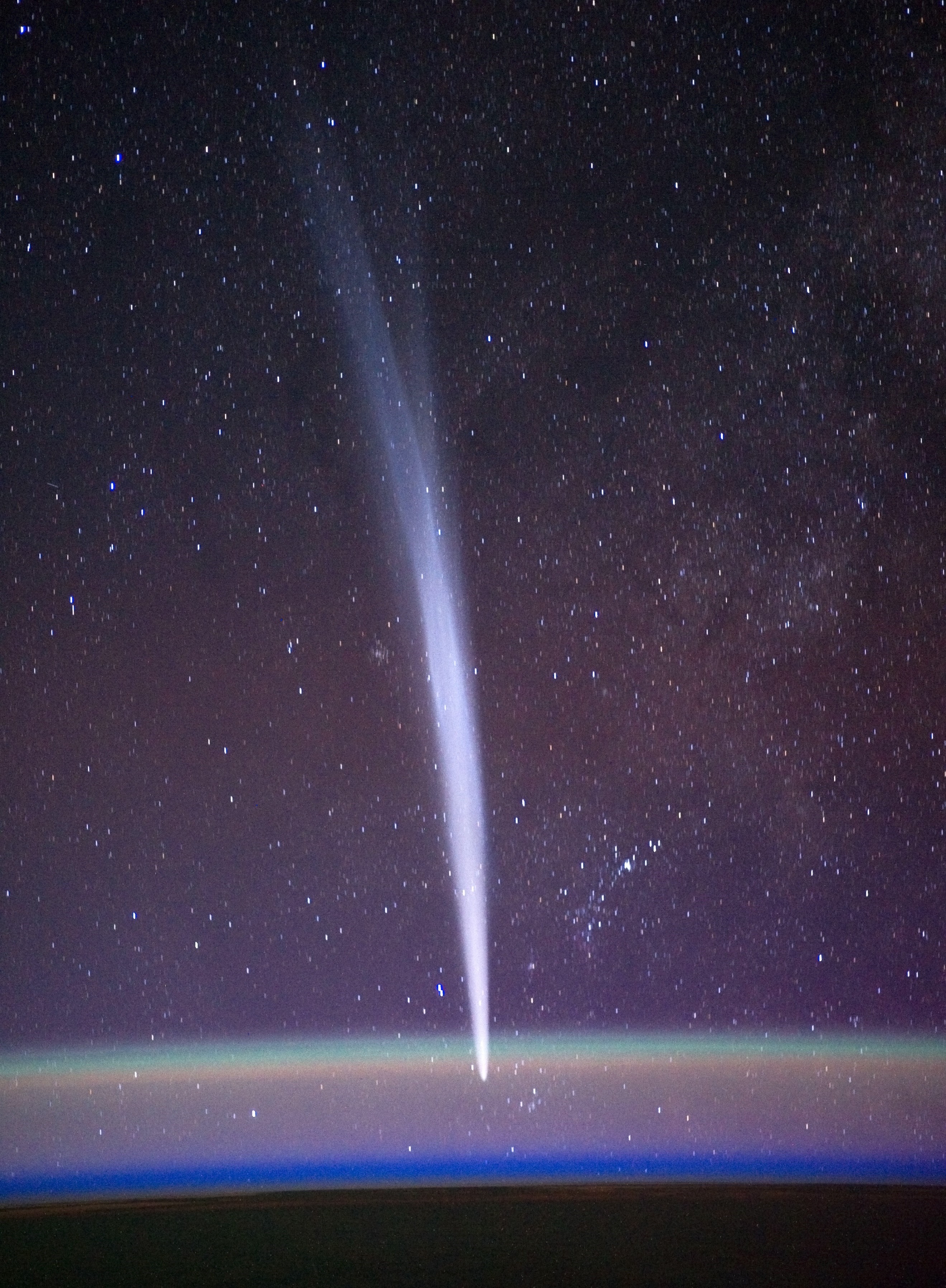 Komet Lovejoy set fra ISS i december 2011.