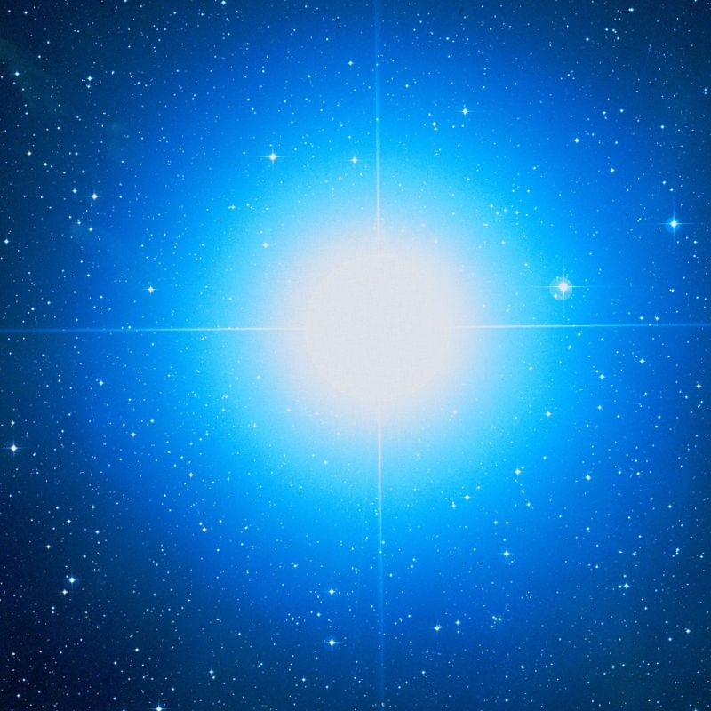 Blue-white B-star. Credit: ESO